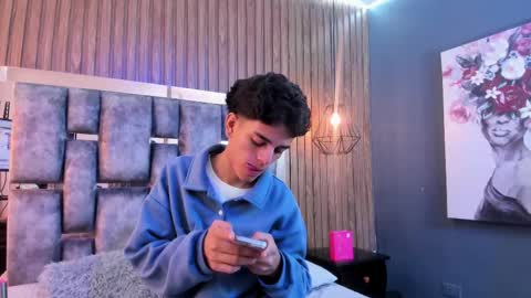 Owen Johnson online show from 11/06/25, 01:12