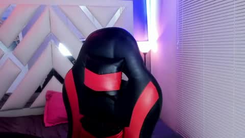 owen blaze online show from 06/01/26, 03:19