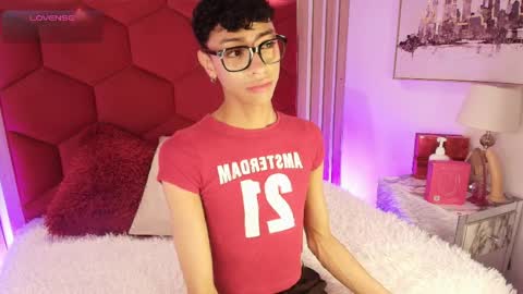 Owen online show from 04/10/26, 03:12