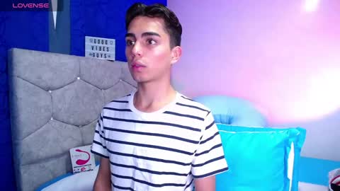 Owen  Independent model  online show from 03/02/25, 06:05