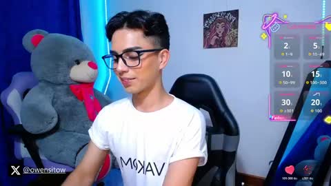 Owen  Independent model  online show from 05/28/26, 07:05