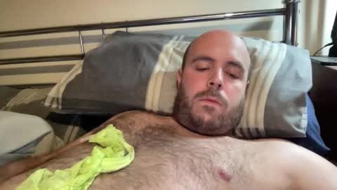 Owen2022 online show from 12/02/25, 08:37