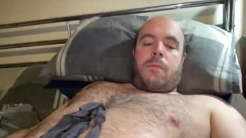 Owen2022 online show from 02/06/26, 07:23