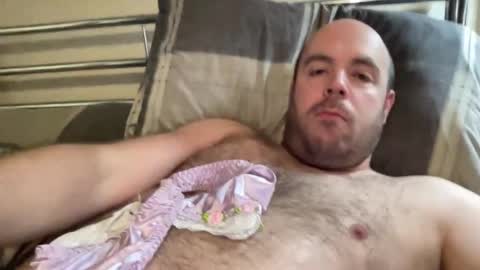 Owen2022 online show from 03/12/26, 07:25