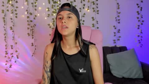 Owen foxx online show from 12/19/25, 05:42