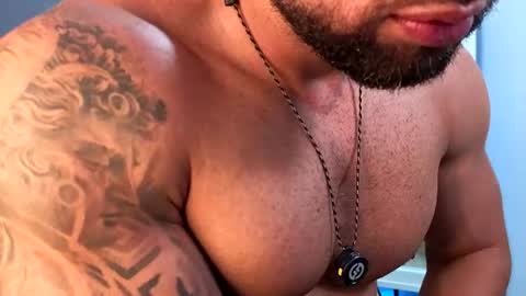 Maximus Owen online show from 06/16/26, 06:43