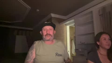 Snapshot of owliecat chatting on 06/19/26, 06:18 owliecat online show from 06/19/26, 06:18