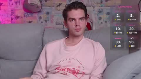 Snapshot of oxmikexo chatting on 01/31/25, 03:22 Mike online show from 01/31/25, 03:22