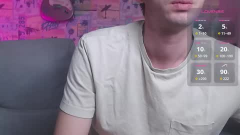 Snapshot of oxmikexo chatting on 02/02/25, 05:26 Mike online show from 02/02/25, 05:26