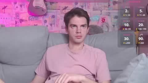 Snapshot of oxmikexo chatting on 02/04/25, 01:48 Mike online show from 02/04/25, 01:48