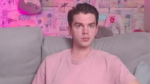 Snapshot of oxmikexo chatting on 02/16/25, 02:10 Mike online show from 02/16/25, 02:10