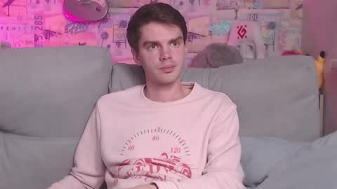 Snapshot of oxmikexo chatting on 02/24/25, 03:09 Mike online show from 02/24/25, 03:09