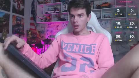 Snapshot of oxmikexo chatting on 02/28/25, 12:20 Mike online show from 02/28/25, 12:20