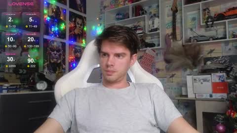 Mike online show from 12/21/25, 12:23