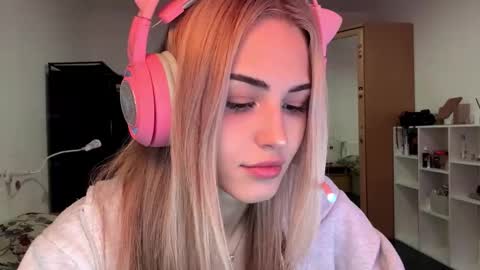 Eva online show from 02/13/26, 12:56