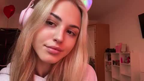 Eva online show from 02/20/26, 11:00