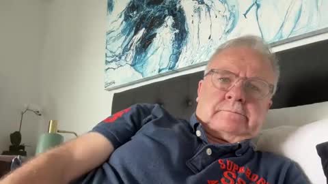 ozhairybearxxxx online show from 12/08/24, 02:49