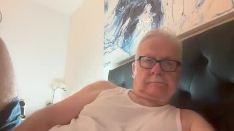 ozhairybearxxxx online show from 12/17/24, 11:28