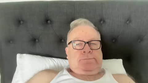 ozhairybearxxxx online show from 03/02/25, 12:31