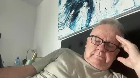 ozhairybearxxxx online show from 03/09/25, 12:53