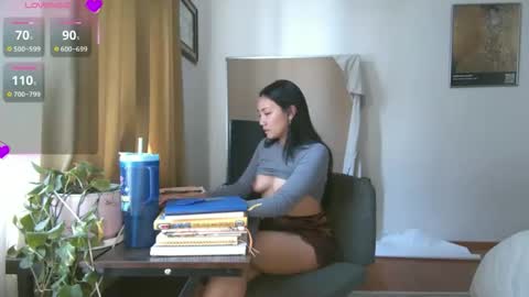 Snapshot of ozhmara chatting on 05/14/26, 05:42 ozhmara online show from 05/14/26, 05:42