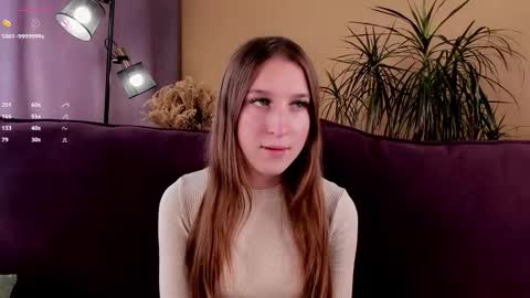 Caroline or just Lina online show from 09/11/25, 02:33