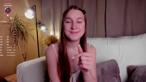 Caroline or just Lina online show from 11/09/25, 01:15