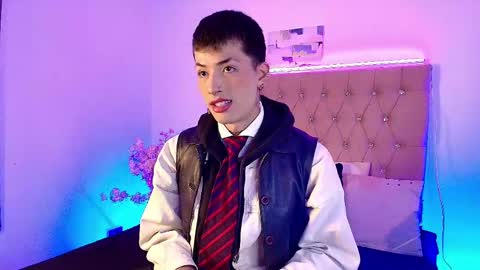 Dany Ozorio online show from 11/06/25, 04:13