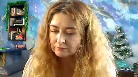 Snapshot of ozzy_helen chatting on 12/23/24, 05:11 Ozzy Helen online show from 12/23/24, 05:11