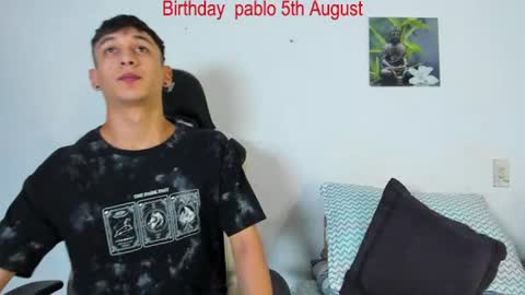 Snapshot of p_jhon chatting on 07/10/26, 01:10 P online show from 07/10/26, 01:10
