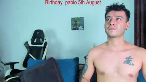 Snapshot of p_jhon chatting on 07/30/26, 08:24 P online show from 07/30/26, 08:24
