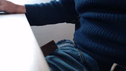 Pierre online show from 01/22/25, 09:54