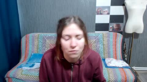 Ella online show from 04/09/26, 07:47