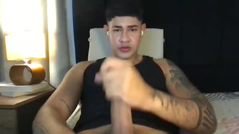 Javi    online show from 01/17/25, 04:39