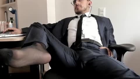 pablo rincon95 online show from 12/14/24, 07:14