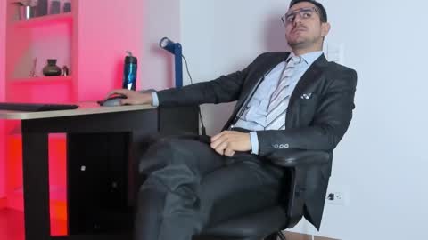 pablo rincon95 online show from 02/13/25, 02:42