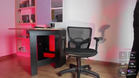 Snapshot of pablo_rincon95 chatting on 11/27/25, 12:18 pablo rincon95 online show from 11/27/25, 12:18