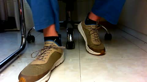 Snapshot of pablomenesssl chatting on 12/25/24, 12:26 Pablo Meness online show from 12/25/24, 12:26