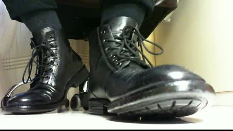 Snapshot of pablomenesssl chatting on 01/09/25, 03:12 Pablo Meness online show from 01/09/25, 03:12