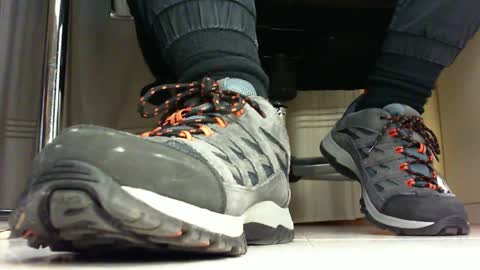 Snapshot of pablomenesssl chatting on 01/19/25, 04:25 Pablo Meness online show from 01/19/25, 04:25