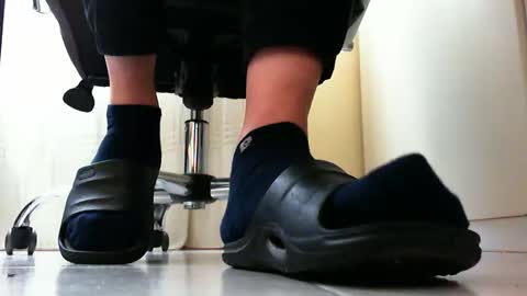 Snapshot of pablomenesssl chatting on 02/10/25, 09:04 Pablo Meness online show from 02/10/25, 09:04