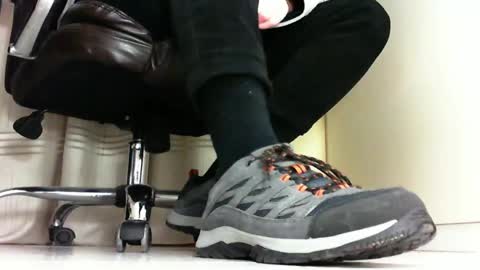 Snapshot of pablomenesssl chatting on 02/16/25, 08:00 Pablo Meness online show from 02/16/25, 08:00