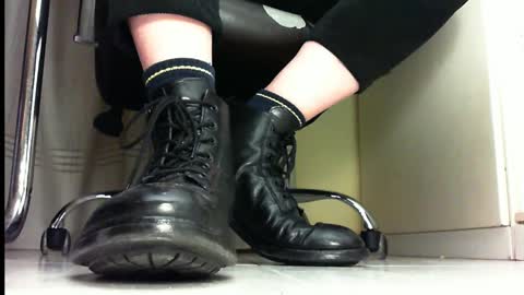 Snapshot of pablomenesssl chatting on 03/06/25, 11:53 Pablo Meness online show from 03/06/25, 11:53