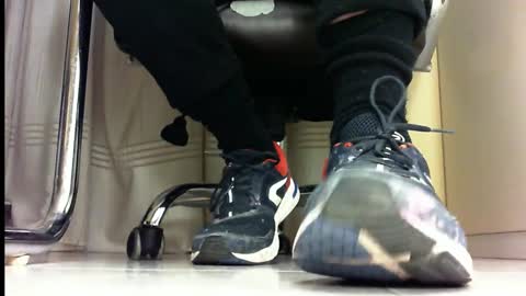 Snapshot of pablomenesssl chatting on 03/07/25, 11:27 Pablo Meness online show from 03/07/25, 11:27