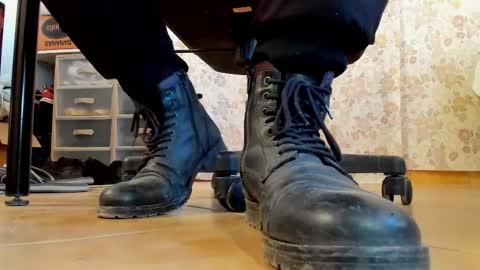 Snapshot of pablomenesssl chatting on 01/16/26, 06:39 Pablo Meness online show from 01/16/26, 06:39