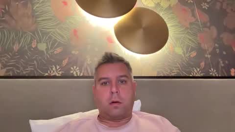 pabs197701 online show from 11/17/25, 03:40