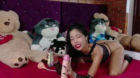 Miss Salome online show from 11/05/25, 03:34