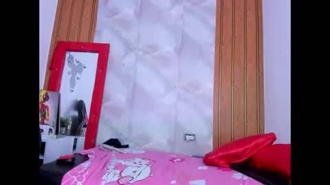 pahulamontero online show from 05/08/26, 03:06