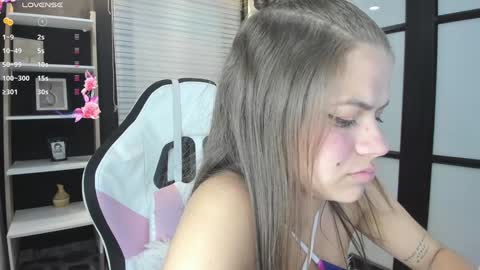 Snapshot of paigejayden chatting on 01/17/25, 12:10 Paige online show from 01/17/25, 12:10