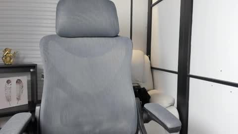 Snapshot of paigejayden chatting on 02/19/25, 04:55 Paige online show from 02/19/25, 04:55